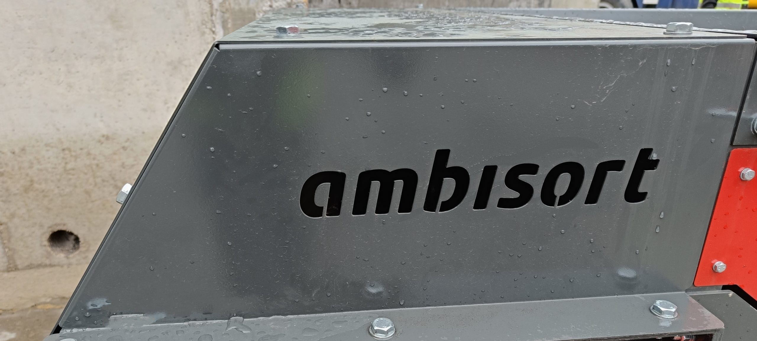 Placa de maquinaria con el Logo de Ambisort Placa de maquinaria con el Logo de Ambisort